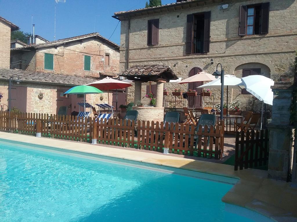 Casa Vacanze L'Oliveta Siena Ngoại thất bức ảnh