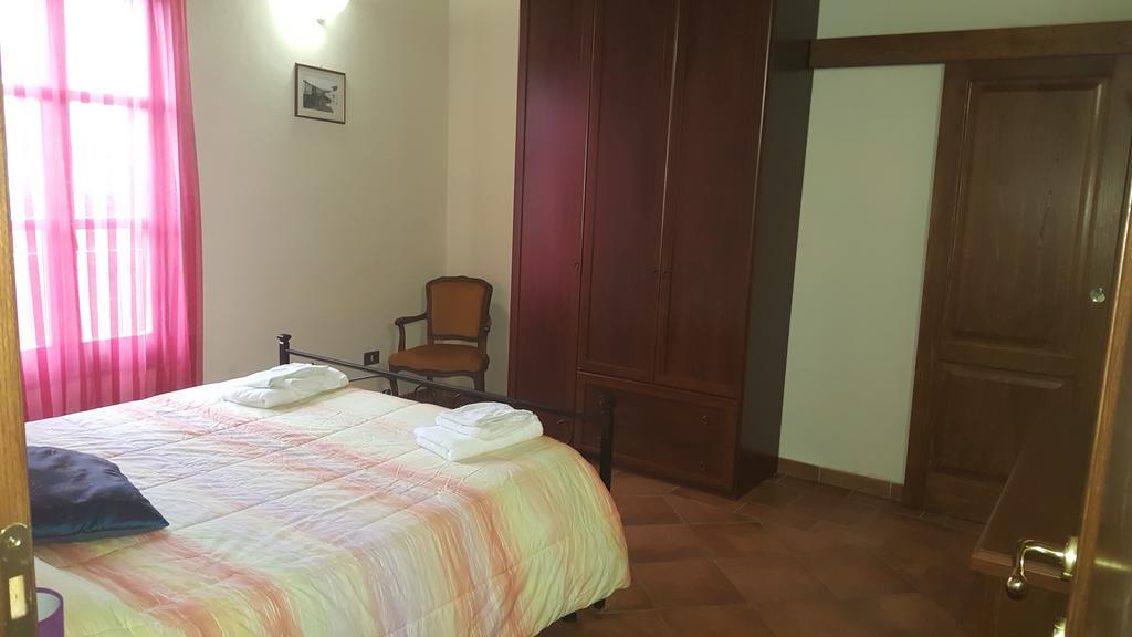 Casa Vacanze L'Oliveta Siena Ngoại thất bức ảnh