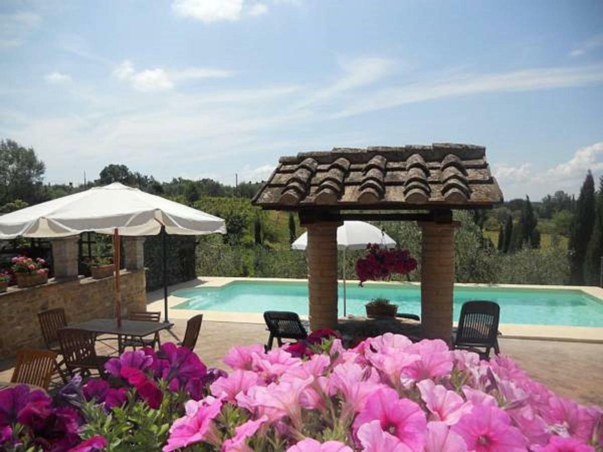 Casa Vacanze L'Oliveta Siena Ngoại thất bức ảnh