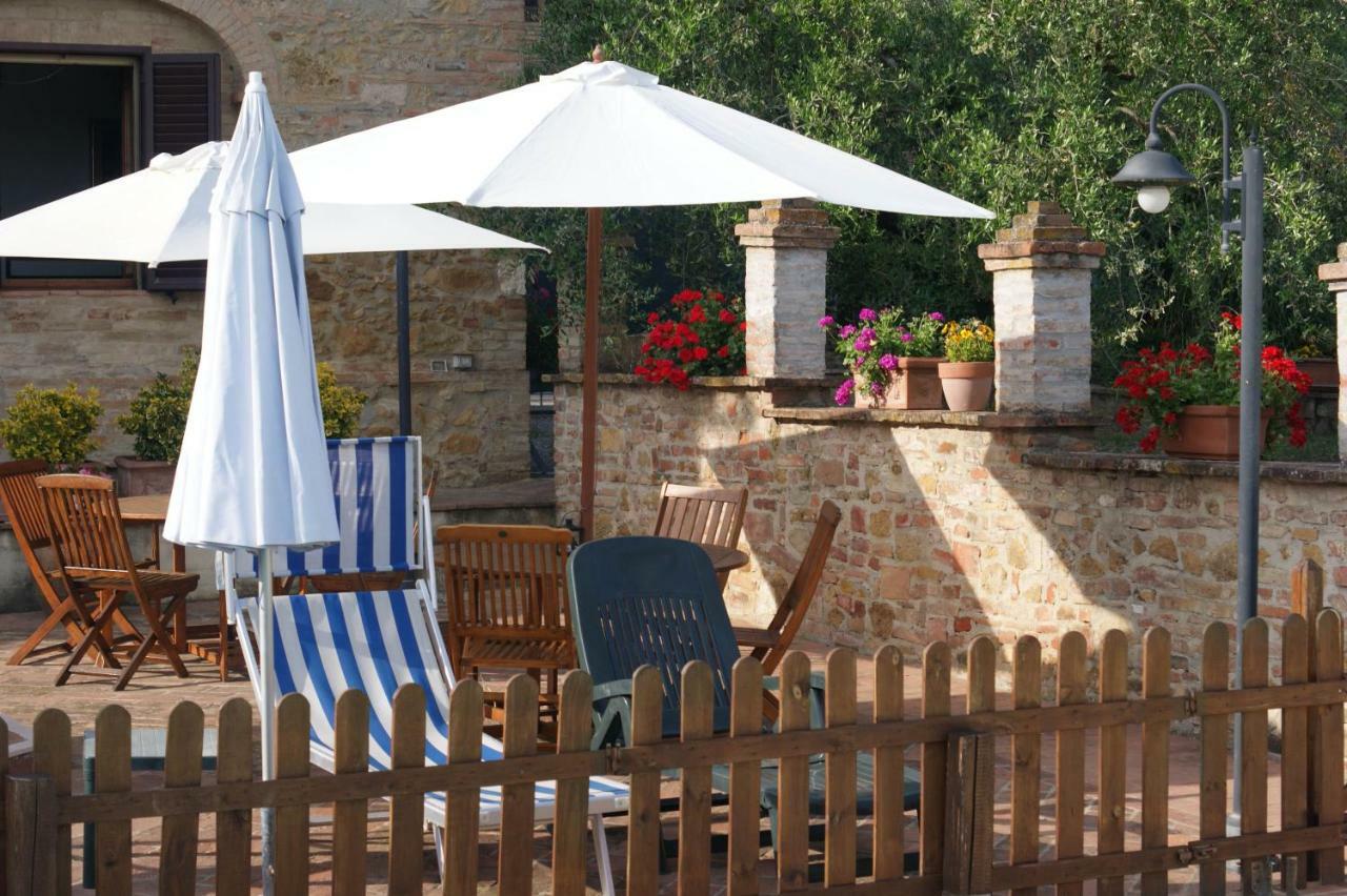 Casa Vacanze L'Oliveta Siena Ngoại thất bức ảnh